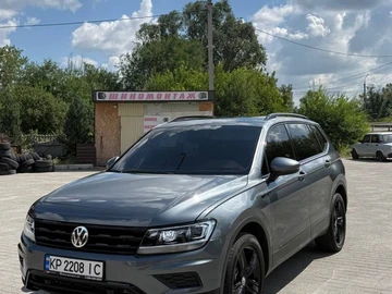 Авто Volkswagen Tiguan 2020 № 8956727