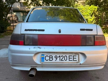Авто ВАЗ 2110 2002 № 8956942