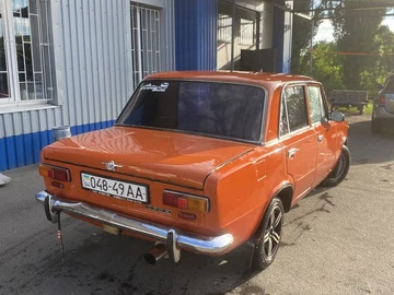 Авто ВАЗ 2101 1983 № 8957000