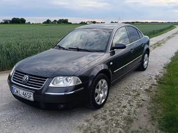 Авто Volkswagen Passat Sedan 2004 № 8957071