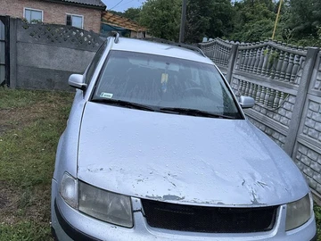 Авто Volkswagen Passat Variant 1999 № 8957077