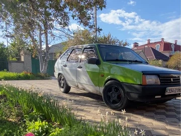 Авто ВАЗ 2109 1998 № 8957109