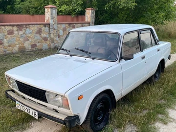 Авто ВАЗ 2105 1989 № 8957194
