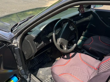 Авто Audi 80 1990 № 8957208