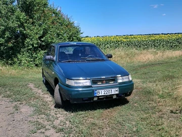 Авто ВАЗ 2110 1999 № 8957251