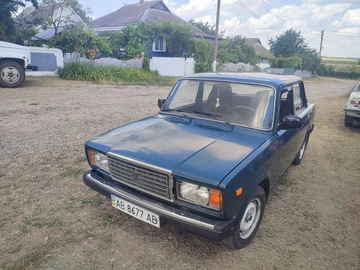 Авто ВАЗ 2107 2004 № 8957317
