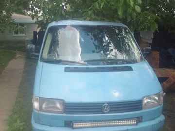 Авто Volkswagen Transporter 1995 № 8957372