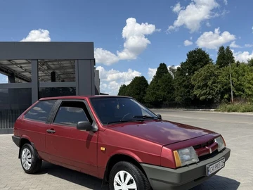 Авто ВАЗ 2109 1991 № 8957396