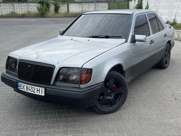 Авто Mercedes E Серия 1987 № 8957422