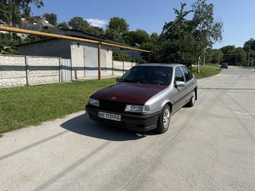 Авто Opel Vectra 1993 № 8957555