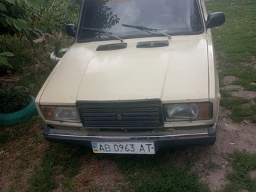 Авто ВАЗ 2107 1986 № 8957643