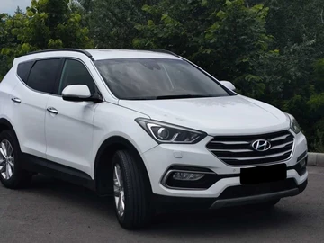 Авто Hyundai Santa Fe 2017 № 8957783