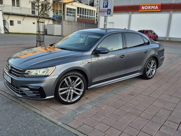 Авто Volkswagen Passat Sedan 2017 № 8957852