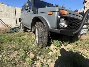 Авто ВАЗ 2121 1990 № 8957875