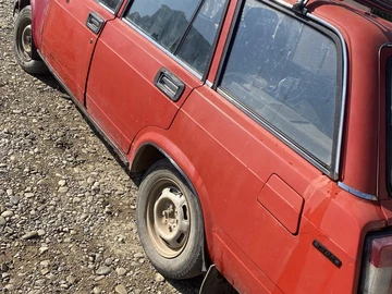 Авто ВАЗ 2104 1995 № 8957959