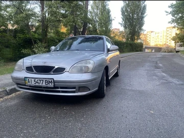 Авто Daewoo Nubira 2000 № 8958168
