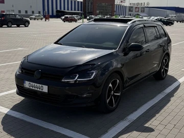 Авто Volkswagen Golf 2015 № 8958179