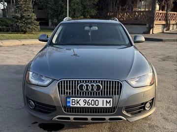 Авто Audi A4 2013 № 8958191
