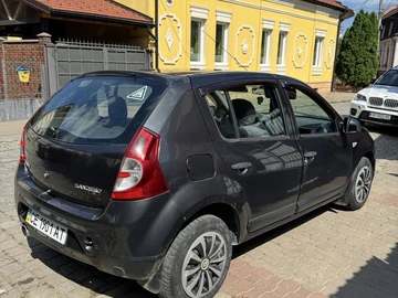 Авто Renault Sandero 2010 № 8958359