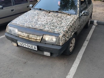 Авто ВАЗ 21083 1988 № 8958471