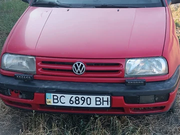 Авто Volkswagen Vento 1994 № 8958487