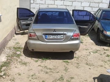 Авто Mitsubishi Lancer 2004 № 8958505