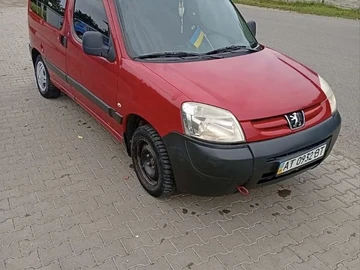 Авто Peugeot Partner 2008 № 8958574