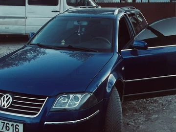 Авто Volkswagen Passat Variant 2003 № 8958673