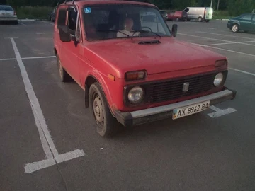 Авто ВАЗ 2121 1991 № 8958691