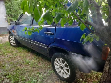 Авто ВАЗ 2109 2004 № 8958856