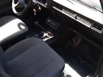 Авто ВАЗ 2105 2002 № 8958941