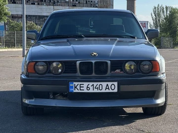 Авто BMW 5 Серия 1991 № 8959004