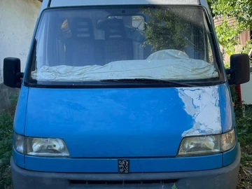 Авто Peugeot Boxer 1994 № 8959006