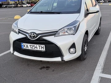 Авто Toyota Yaris 2014 № 8959063