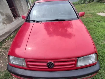 Авто Volkswagen Vento 1993 № 8959086