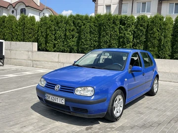 Авто Volkswagen Golf 2000 № 8959166