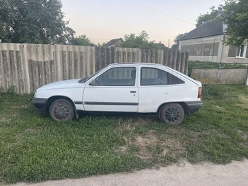 Авто Opel Kadett 1992 № 8959168