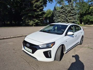 Авто Hyundai Ioniq 2019 № 8959289