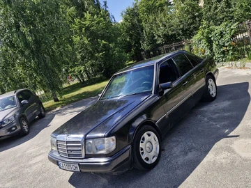 Авто Mercedes W124 1992 № 8959428