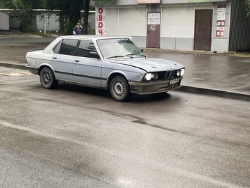 Авто BMW 5 Серия 1985 № 8959435