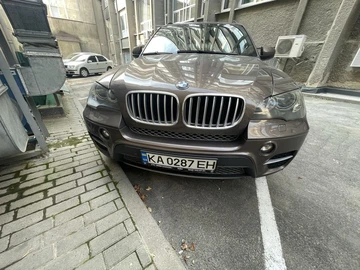 Авто BMW X5 2011 № 8959450