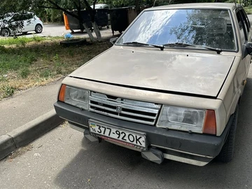 Авто ВАЗ 2109I 1999 № 8959514