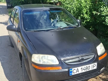 Авто Chevrolet Aveo 2004 № 8959860