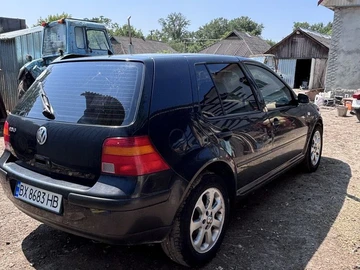 Авто Volkswagen Golf 2003 № 8959882
