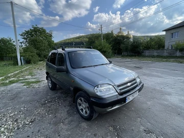 Авто Chevrolet Niva 2005 № 8959891