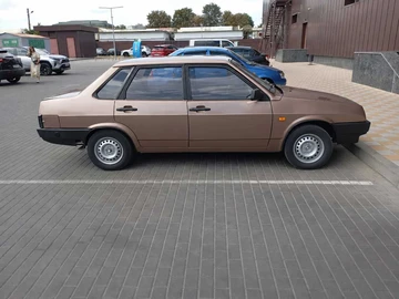 Авто ВАЗ 21099 1996 № 8959894
