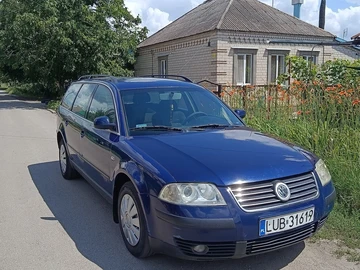 Авто Volkswagen Passat Sedan 2002 № 8959897