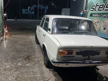 Авто ВАЗ 2101 1983 № 8959903