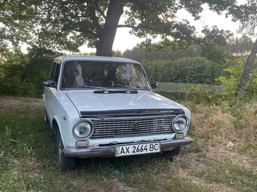 Авто ВАЗ 2101 1987 № 8960002