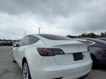 Авто Tesla Model 3 2022 № 8960008